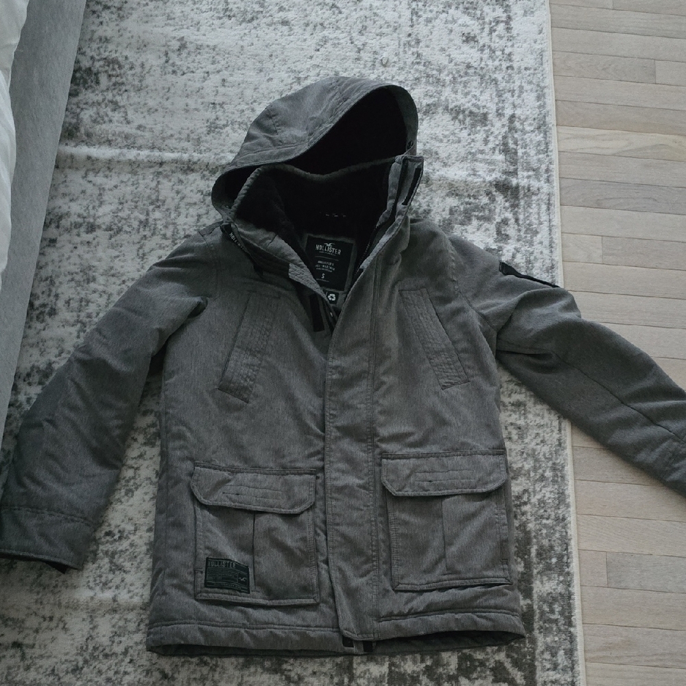 Hollister Gray Hooded Puffer Jacket